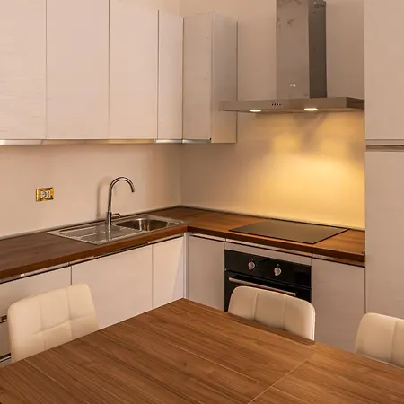 Center - Pantheon Apartment Rome